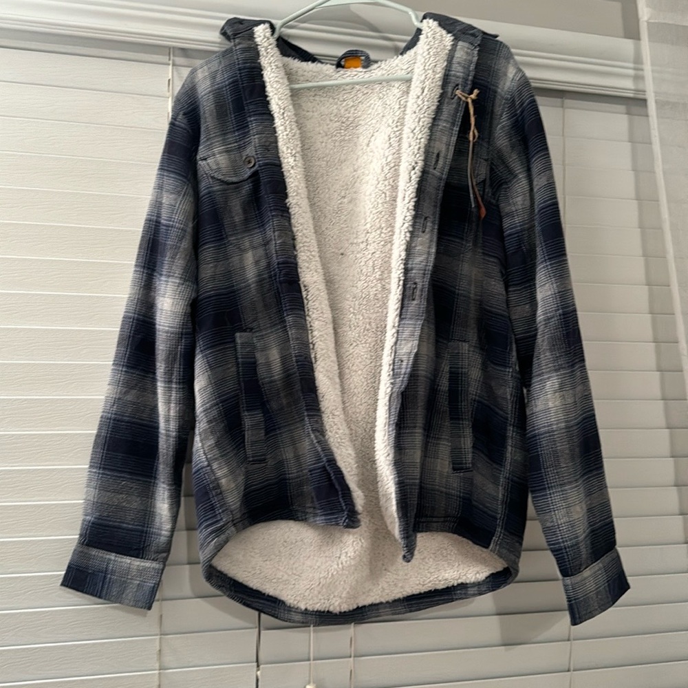 Sherpa lining blue plaid men’s coat